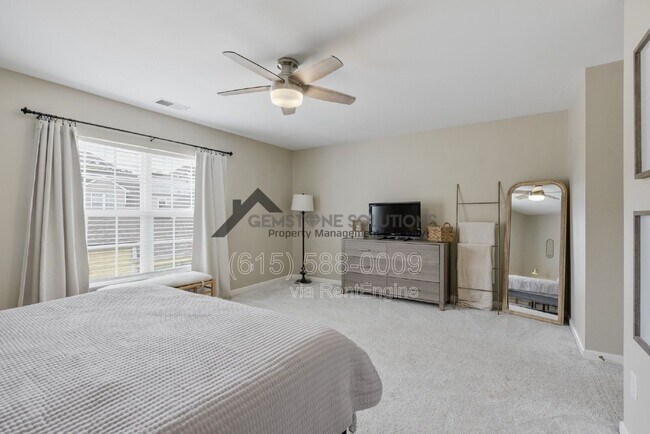 Building Photo - 7111 Lenox Village Dr