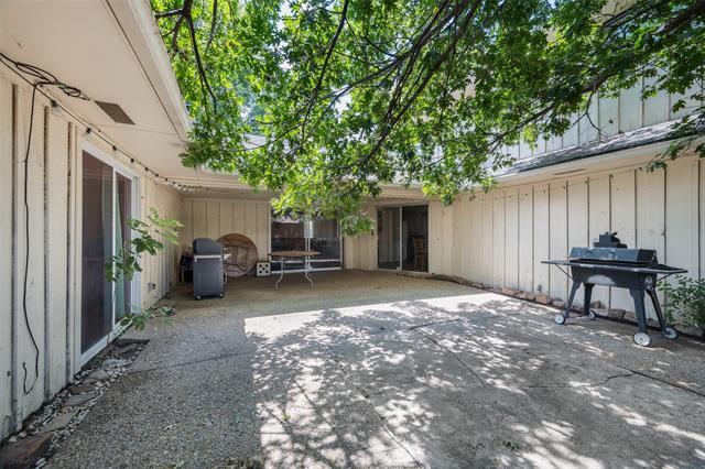 Building Photo - 6129 Glennox Ln