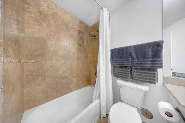 Building Photo - 3030 NE 188th St