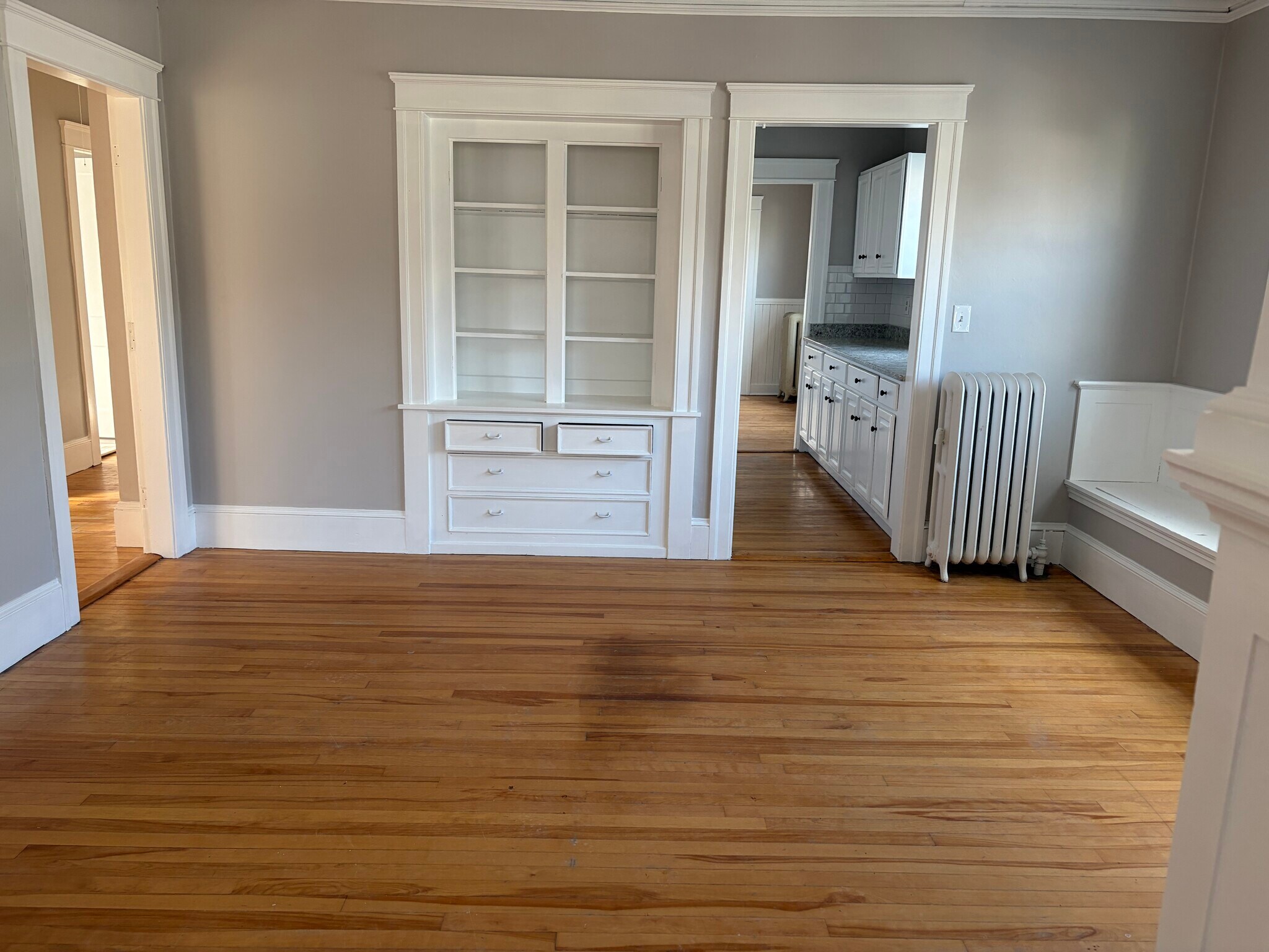 Building Photo - 6 Oliver St