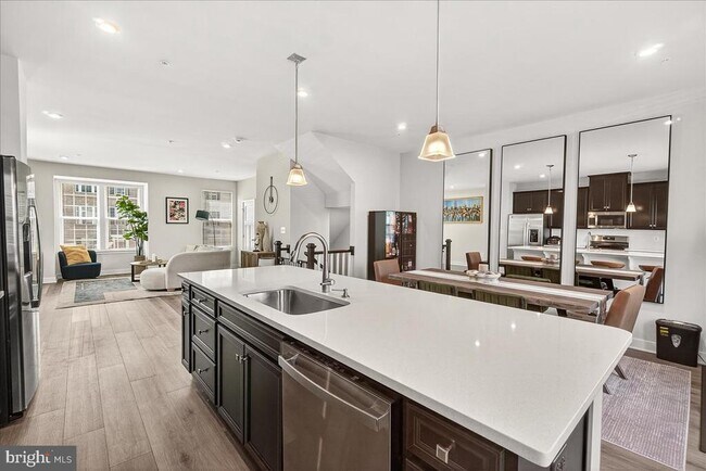 Building Photo - 16224 Bright Star Wy