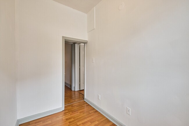 Building Photo - 611 Florida Ave NW