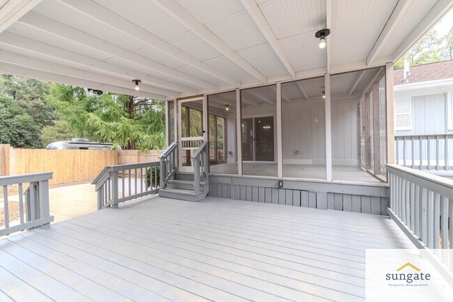 Building Photo - 11319 Harding Rd