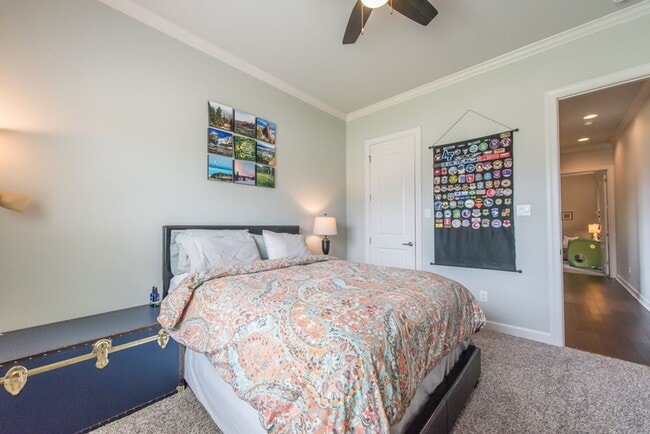 Building Photo - Sherwood Rental