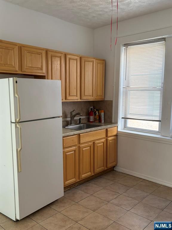 Building Photo - 3 3rd St