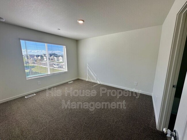 Building Photo - 3905 Congaree Way