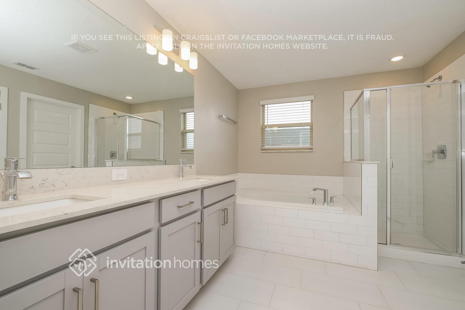 Building Photo - 9808 Little Bluestem Dr
