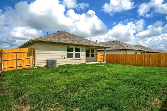 Building Photo - 745 Adler Way