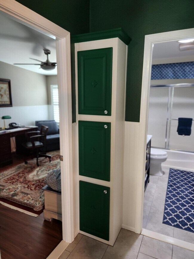 Building Photo - 7717 White Egret Ln