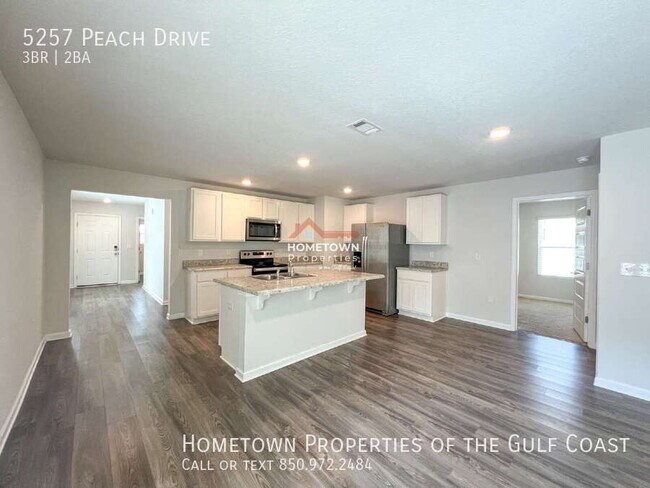 Building Photo - 5257 Peach Dr