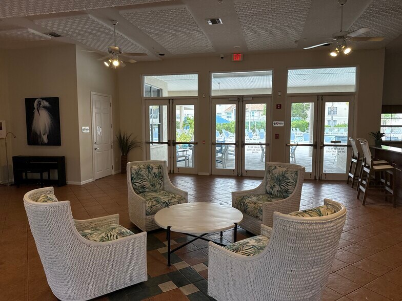Building Photo - 8389 Wingate Dr