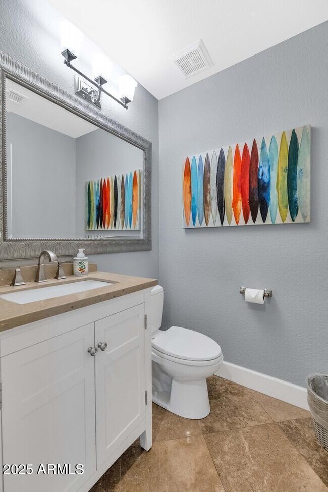 Building Photo - 9617 E Friess Dr