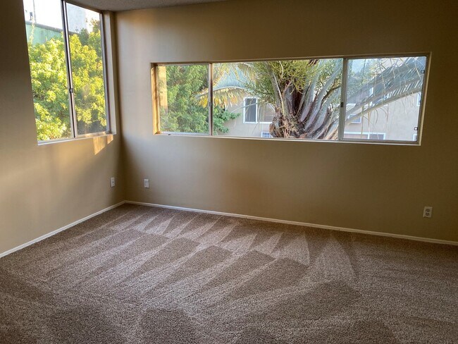 Building Photo - 4545 Collwood Blvd