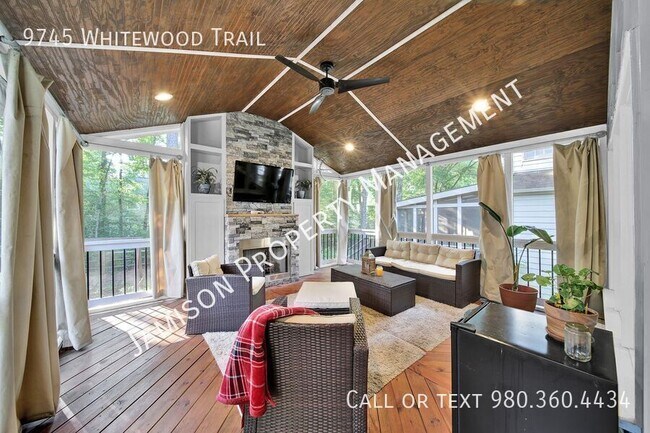 Building Photo - 9745 Whitewood Trail