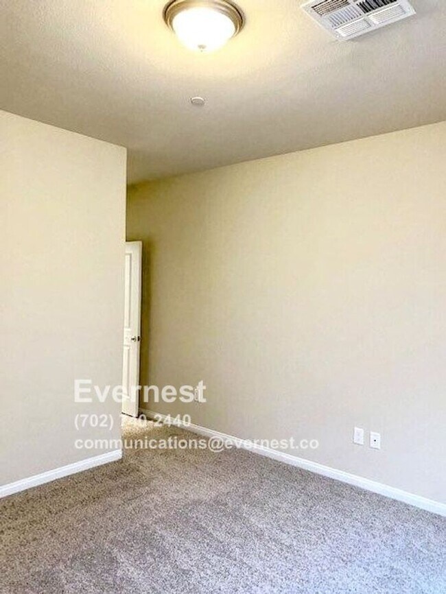 Building Photo - 1-Story Smart Home with Chef-Style Kitchen...