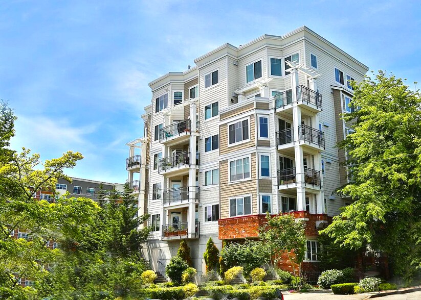 Building Photo - 1525 NW 57th St