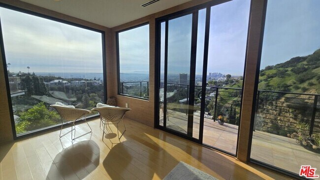 Building Photo - 9300 Warbler Way