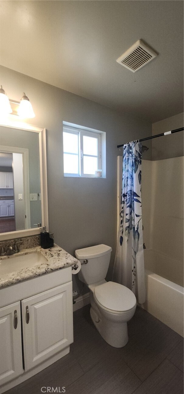 Building Photo - 1608 E Banyan Ct