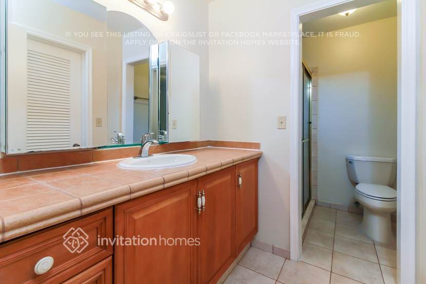 Building Photo - 8512 SW 146th Ct