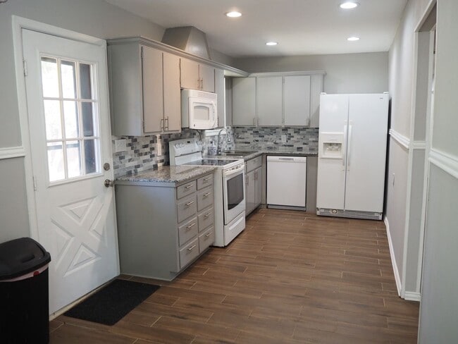 Building Photo - 157 Harvard-