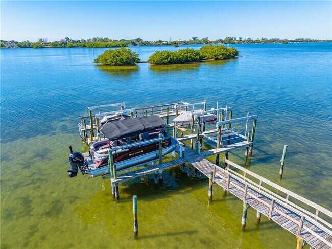 Building Photo - 3929 Waypoint Ave