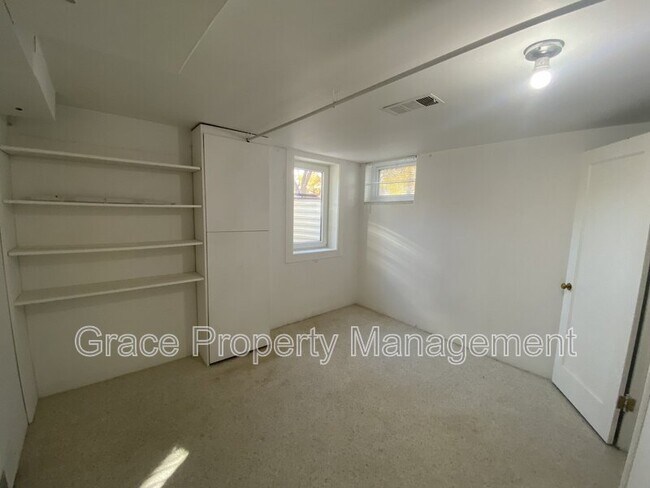 Building Photo - 745 N Fairfax St