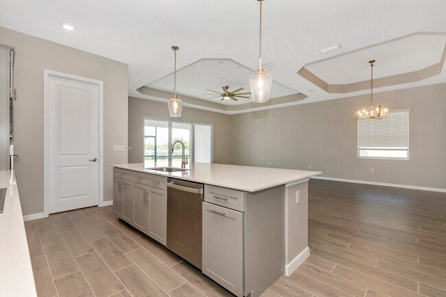 Building Photo - 17220 Jadestone Ct