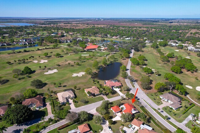 Building Photo - 3000 Conifer Dr