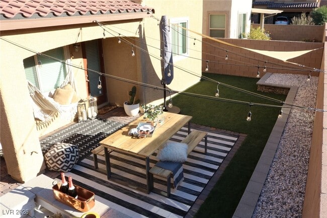 Building Photo - 12457 Loggeta Way