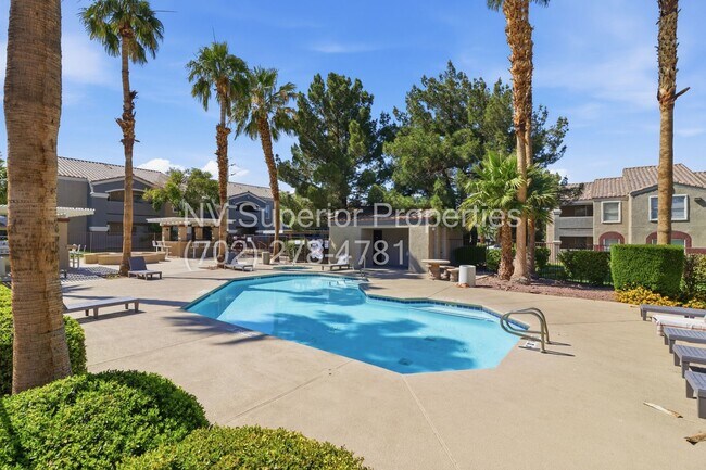 Building Photo - SW!! First floor unit with Balcony!! Gated!! Clubhouse!!  Community pool!! Spa!! Exercise Room!! ...