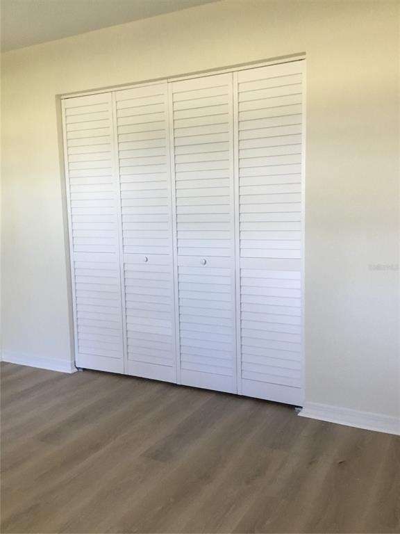 Building Photo - 44 Country Club Dr