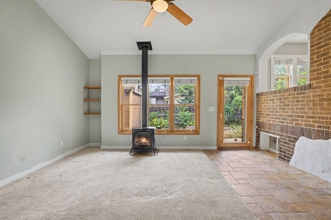 Building Photo - Charming Platte Park Bungalow Just Steps from South Pearl Street