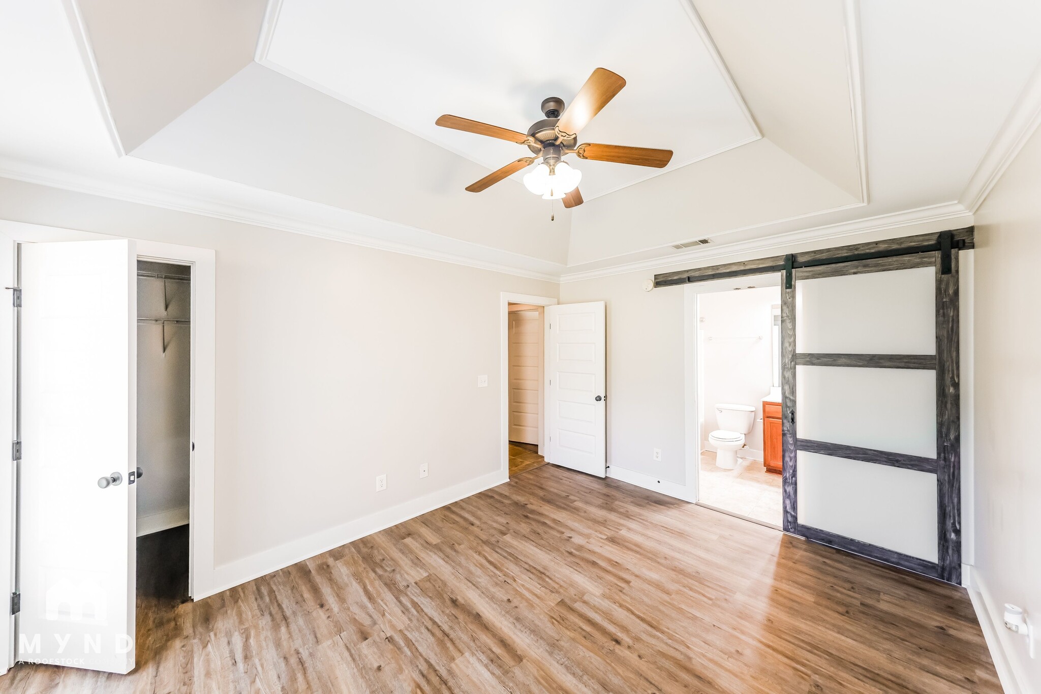 Building Photo - 196 Rossburg Dr