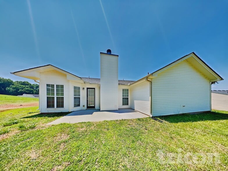 Building Photo - 654 Palmer Ct