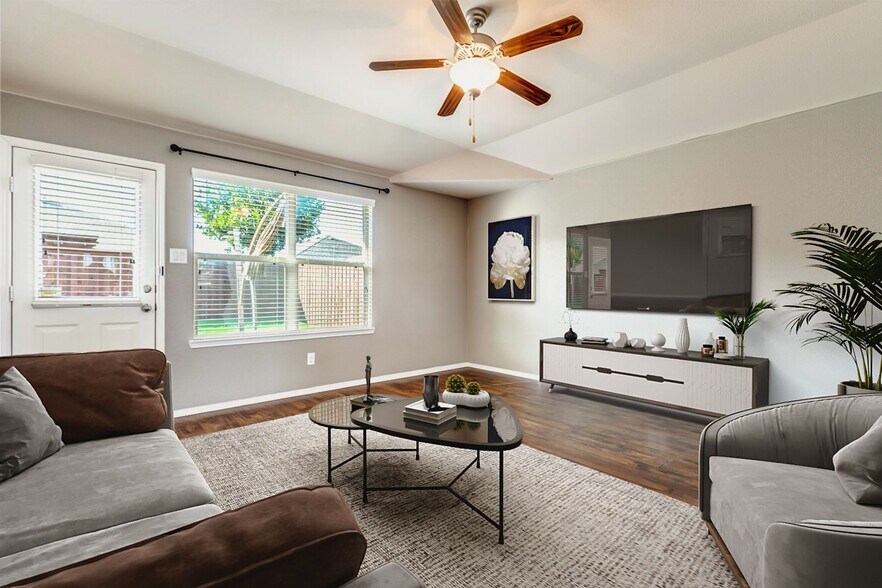 Building Photo - 12620 Waterslide Way