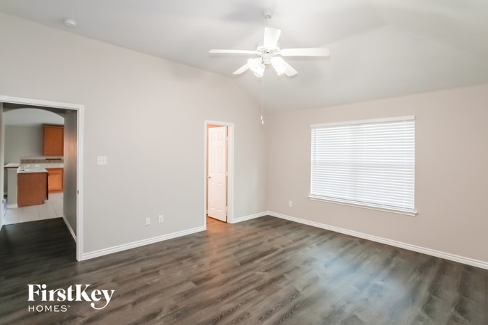 Building Photo - 1208 Mountain Peak Dr