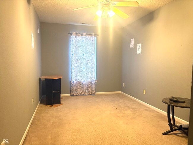 Building Photo - 8127 Maple Stream Blvd