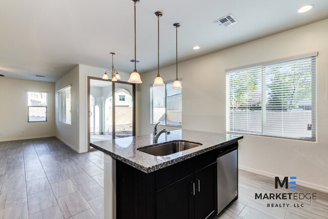 Building Photo - House in Gilbert! JOIN THE WAITLIST!