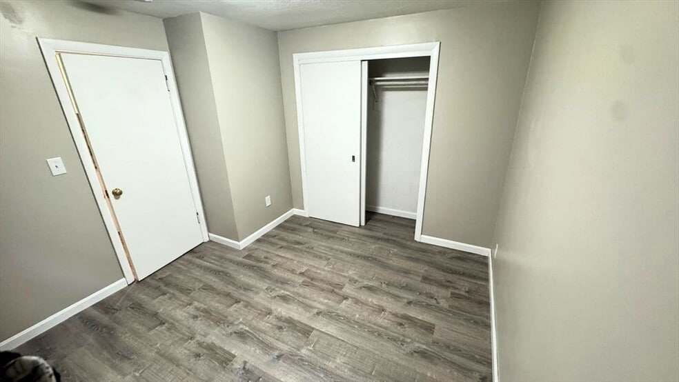 Building Photo - 222 Hamilton St