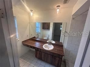 Building Photo - 8873 Tami St