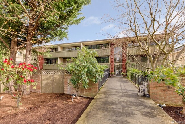 Primary Photo - 1bd/1ba Seattle Condo