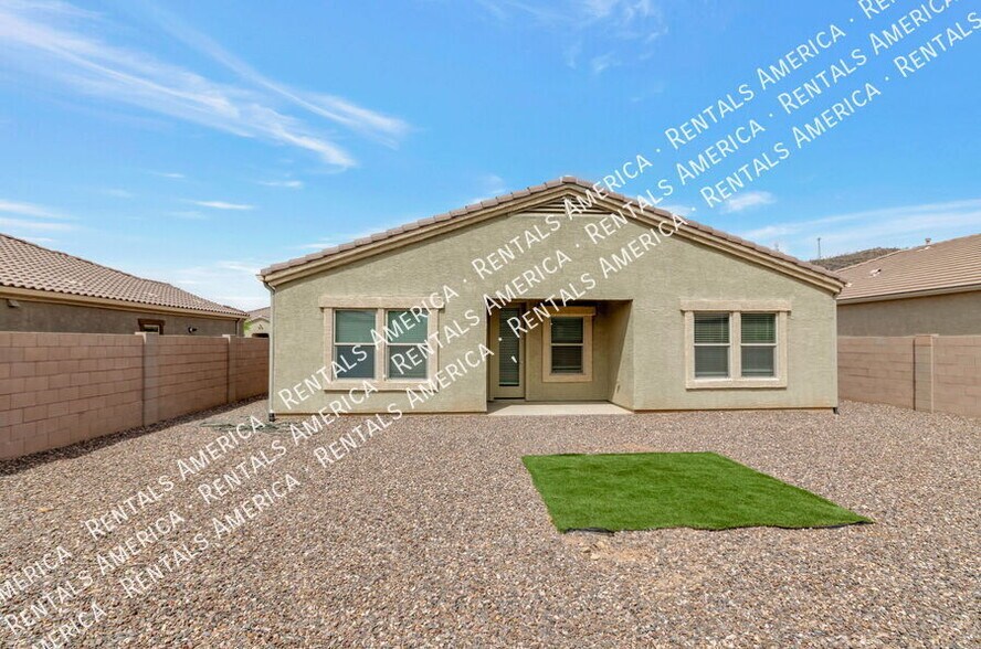 Building Photo - 10151 N Sand Sage Trail