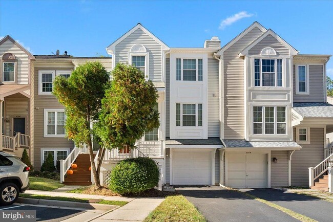 Building Photo - 8316 Linden Oaks Ct