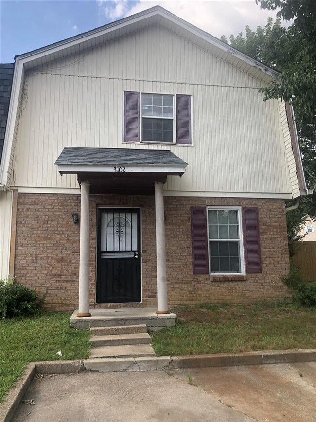 Primary Photo - 3102 Jamestown Way