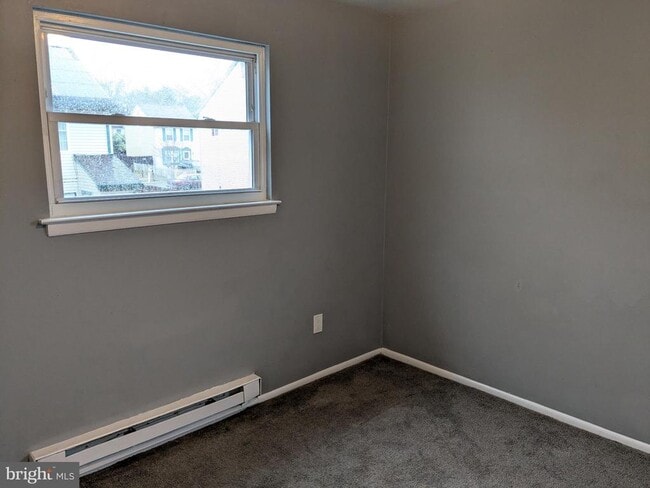 Building Photo - 51 Noble Rd