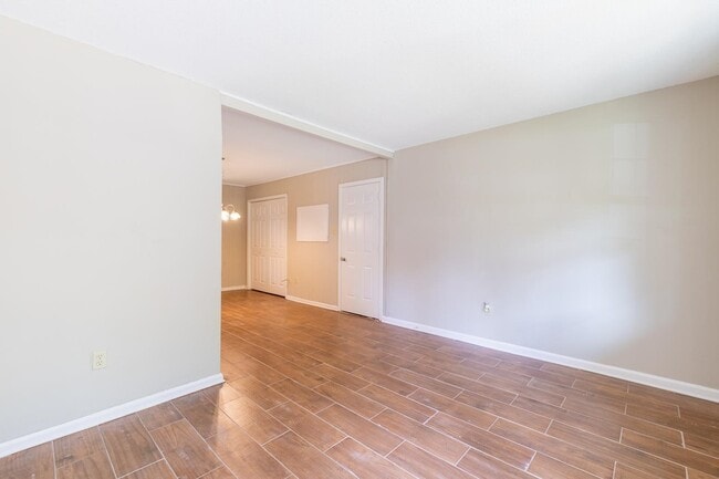 Building Photo - 3308 Spring Valley Cove