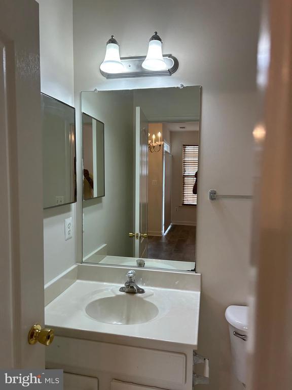 Building Photo - 42540 Magellan Square