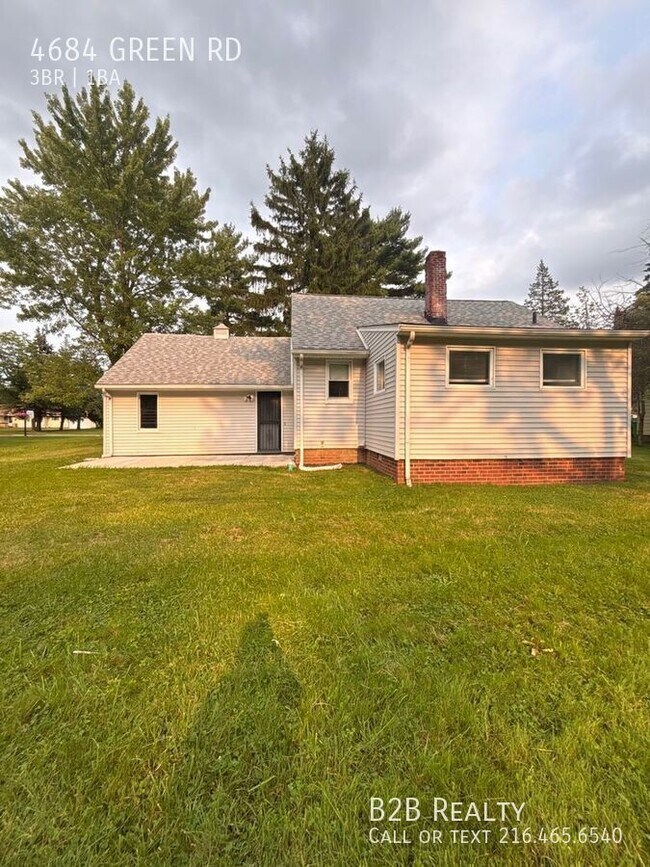 Building Photo - 4684 Green Rd