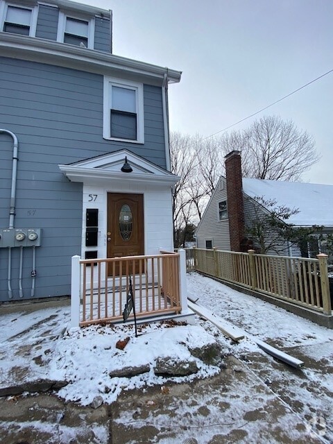 Building Photo - 57 Hemman St