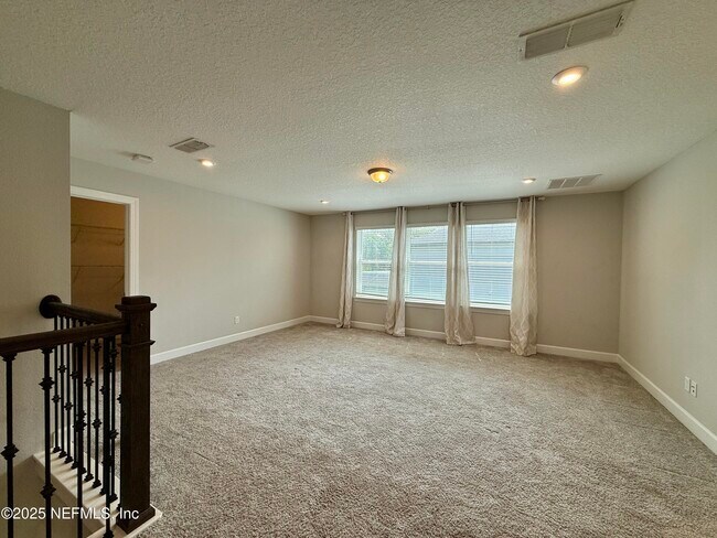 Building Photo - 505 Windwalker Dr